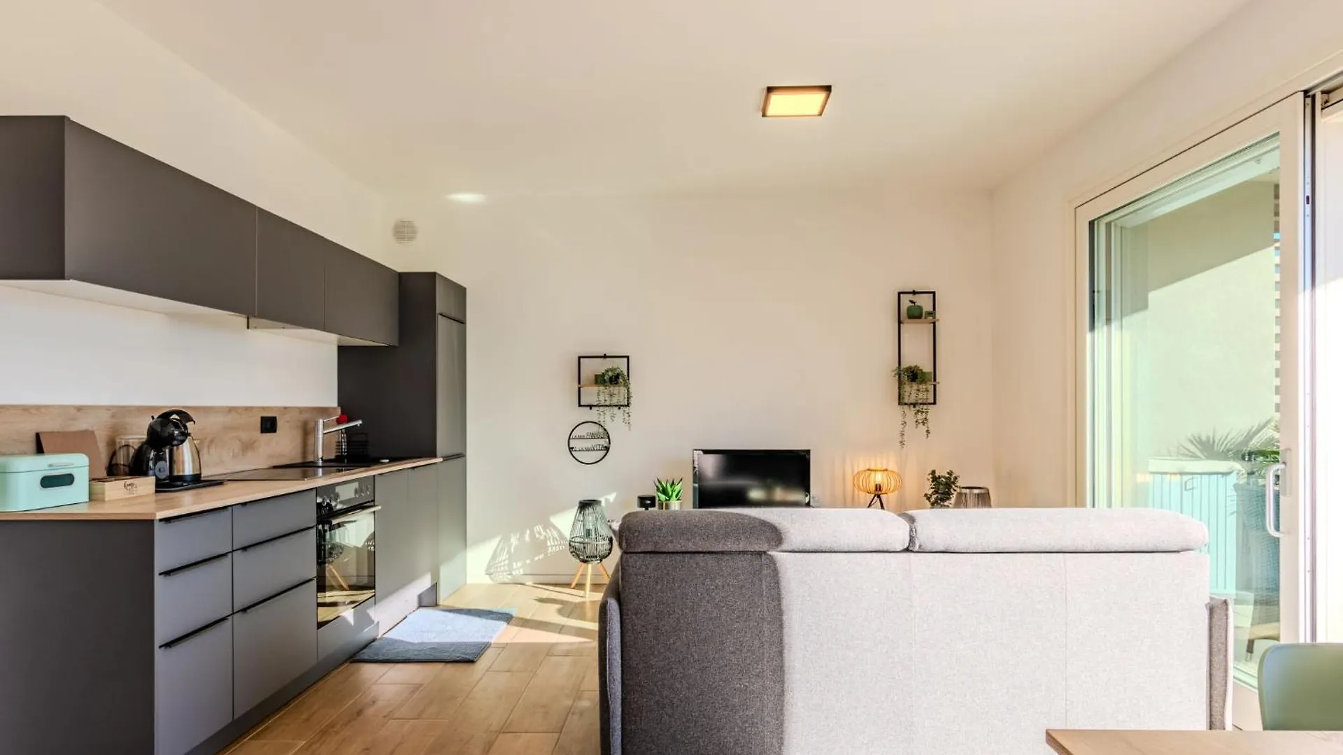 Apartment Vigna Luisa By Interhome Gera Lario Itálie